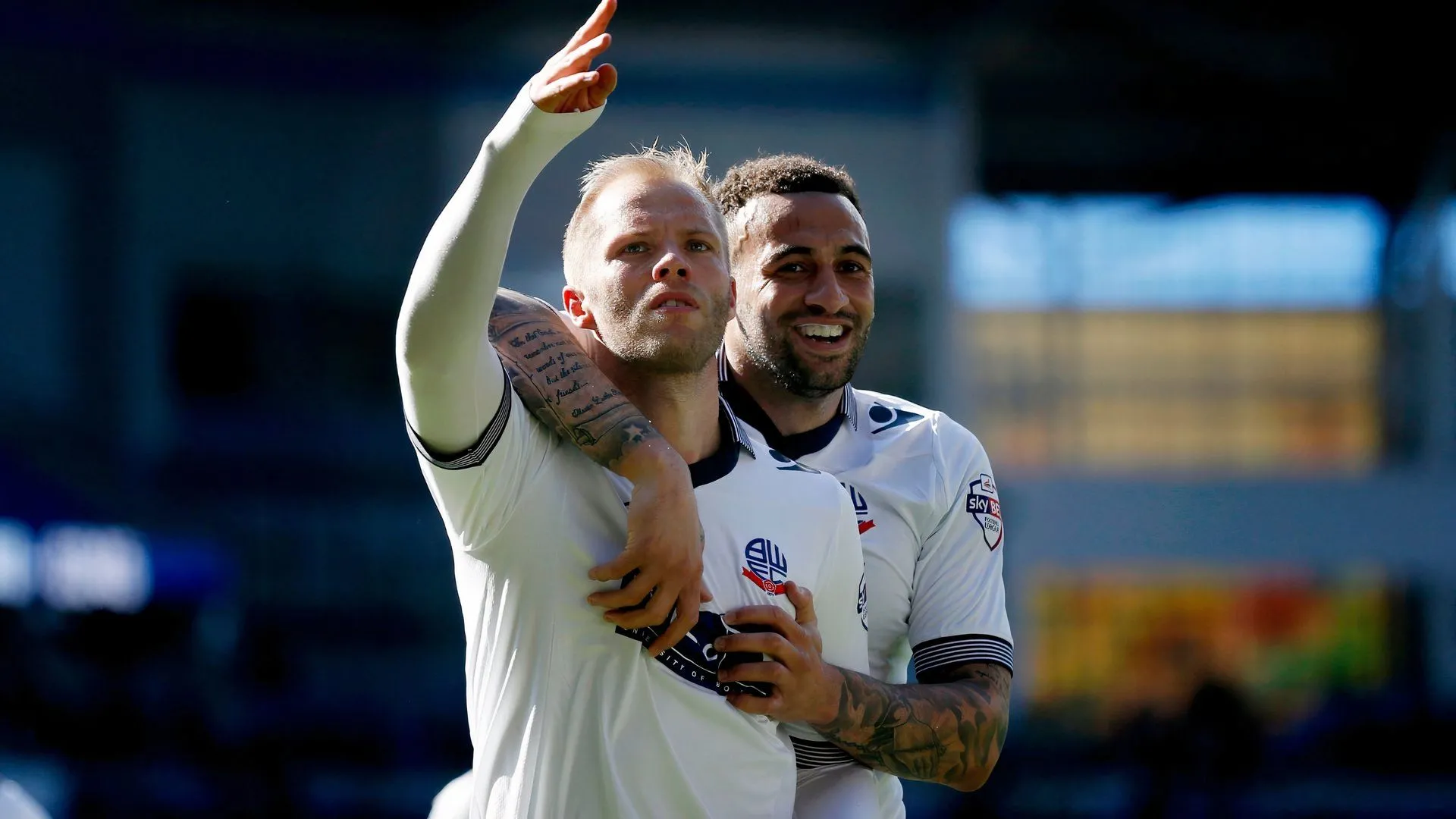 Eidur Gudjohnsen trở lại Bolton Wanderers tập luyện