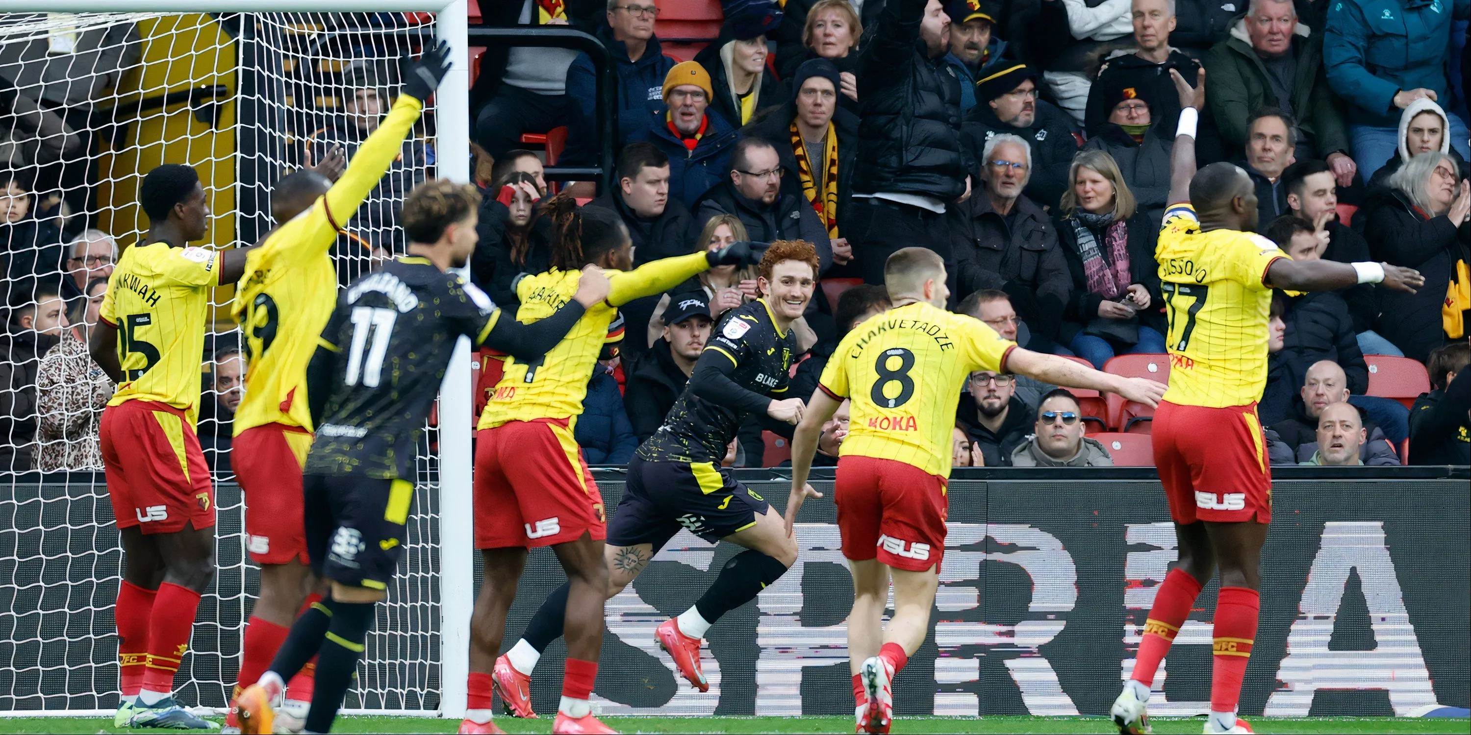 Tiền đạo Josh Sargent của Norwich, mục tiêu của Leeds United