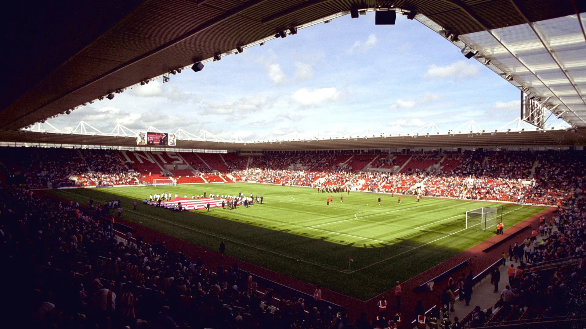 Toàn cảnh sân vận động St. Mary's, sân nhà của câu lạc bộ Southampton