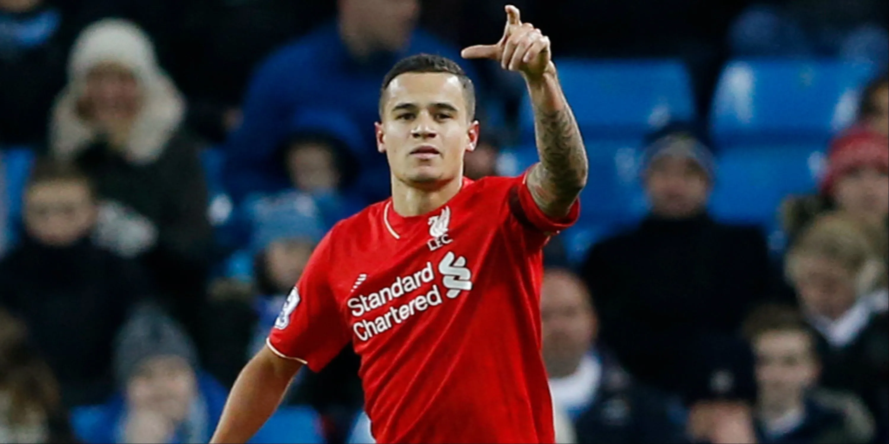 Philippe Coutinho ăn mừng bàn thắng trong màu áo Liverpool tại Premier League