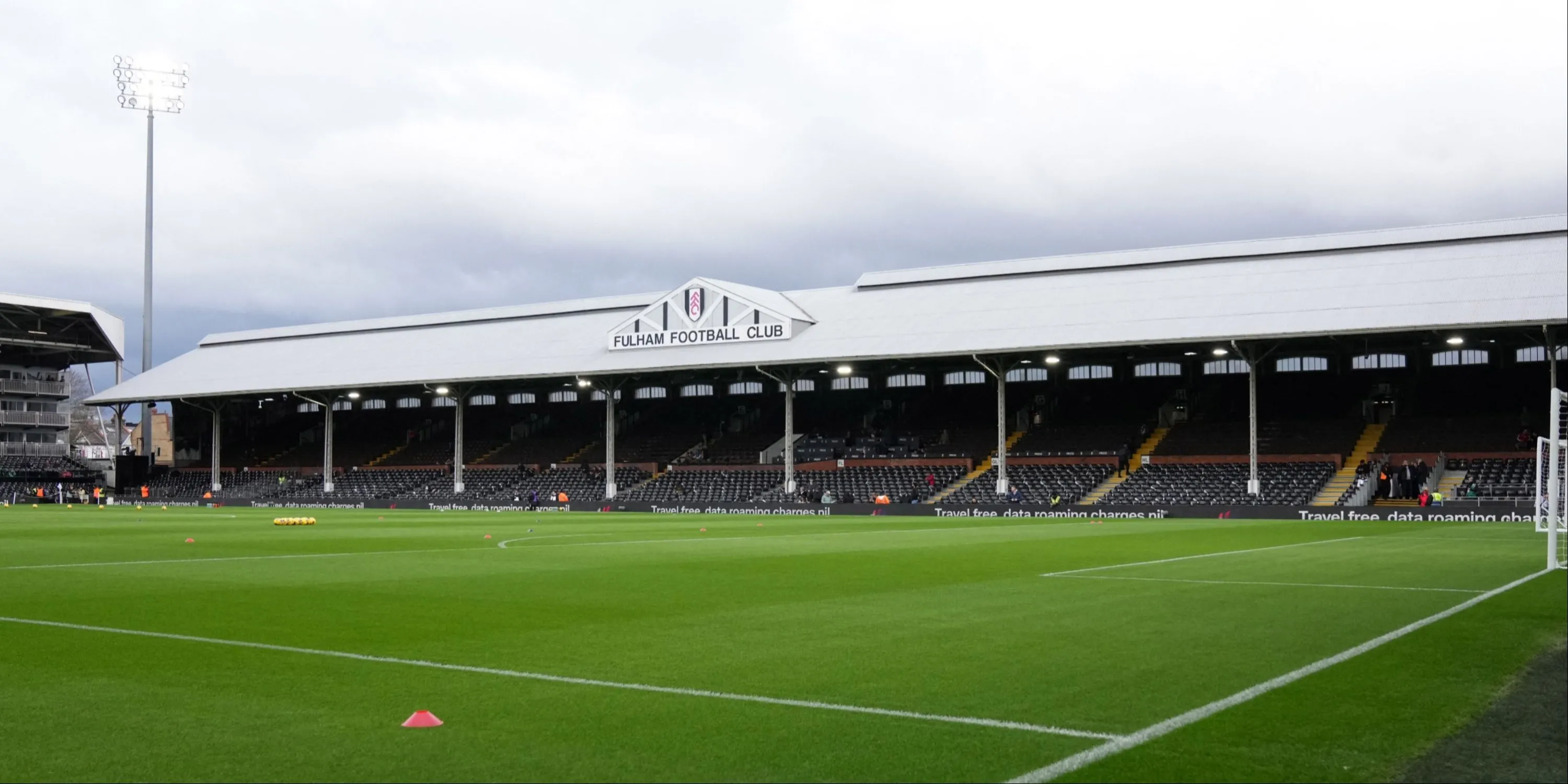 Toàn cảnh sân Craven Cottage của Fulham