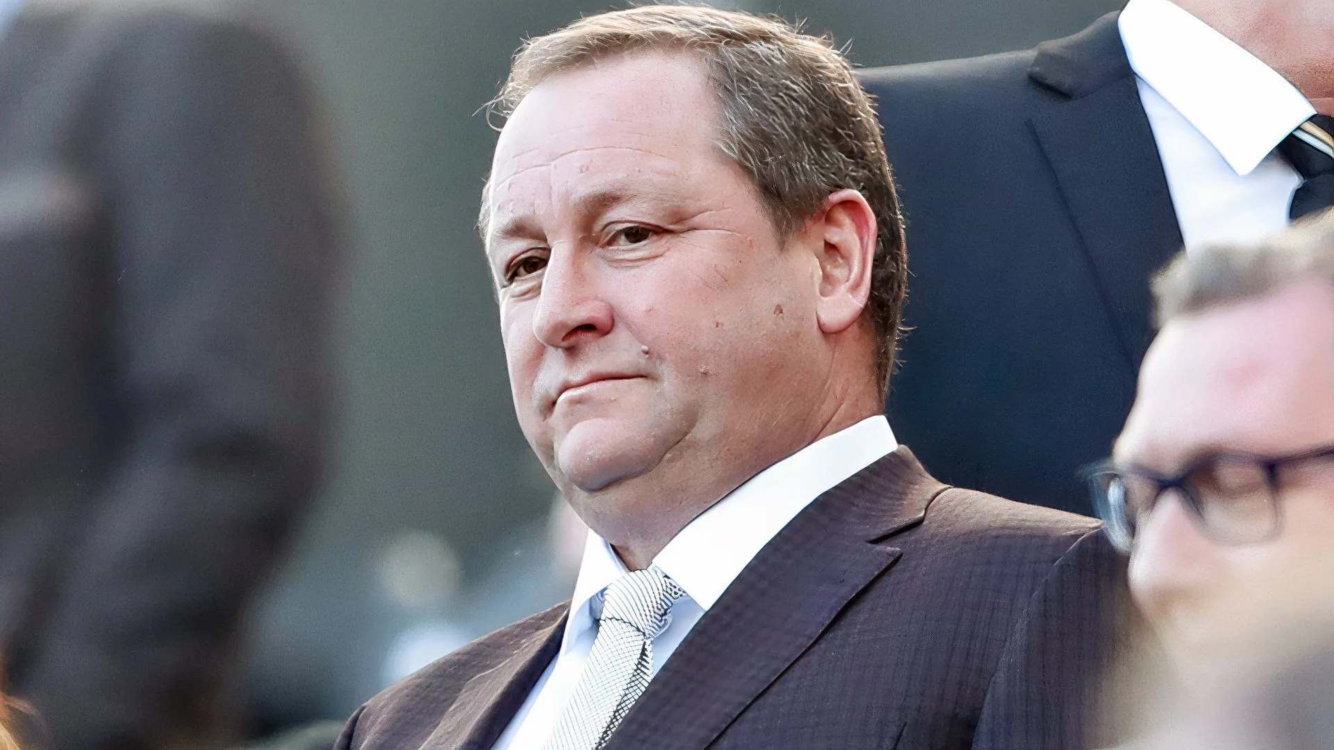 Mike Ashley - ứng viên mua lại từng sở hữu Newcastle United
